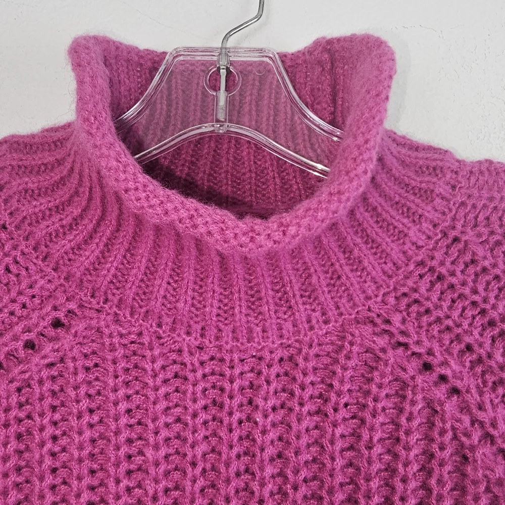 Jon & Anna Turtleneck Sweater Hot Pink Chunky Knit Ballon Sleeves Sz M Barbie